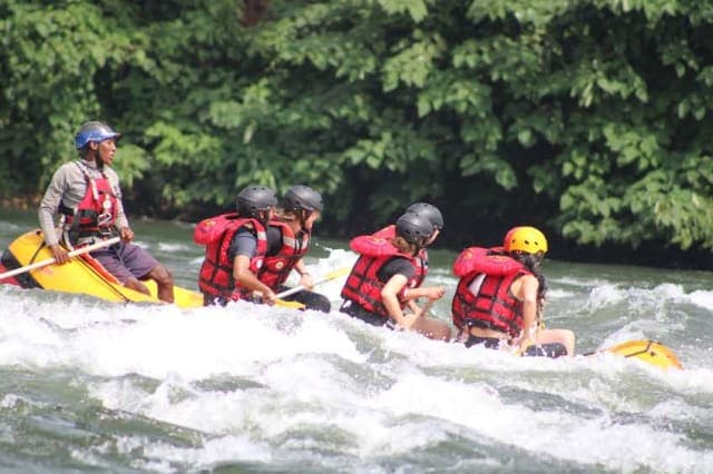 2-Day Jinja Rafting & Source of the Nile Visit