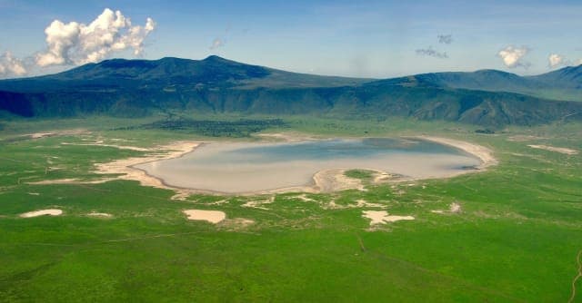 8-Day Tanzania Safari: Wonders of the Serengeti