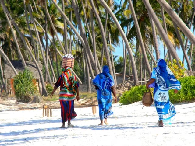 8-Day Tanzania’s Ultimate Bush-to-Beach Journey