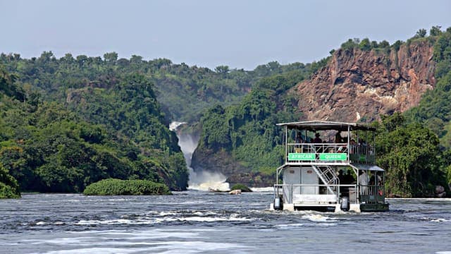 10-Day Uganda Big 5, Gorilla and Chimpanzee Safari