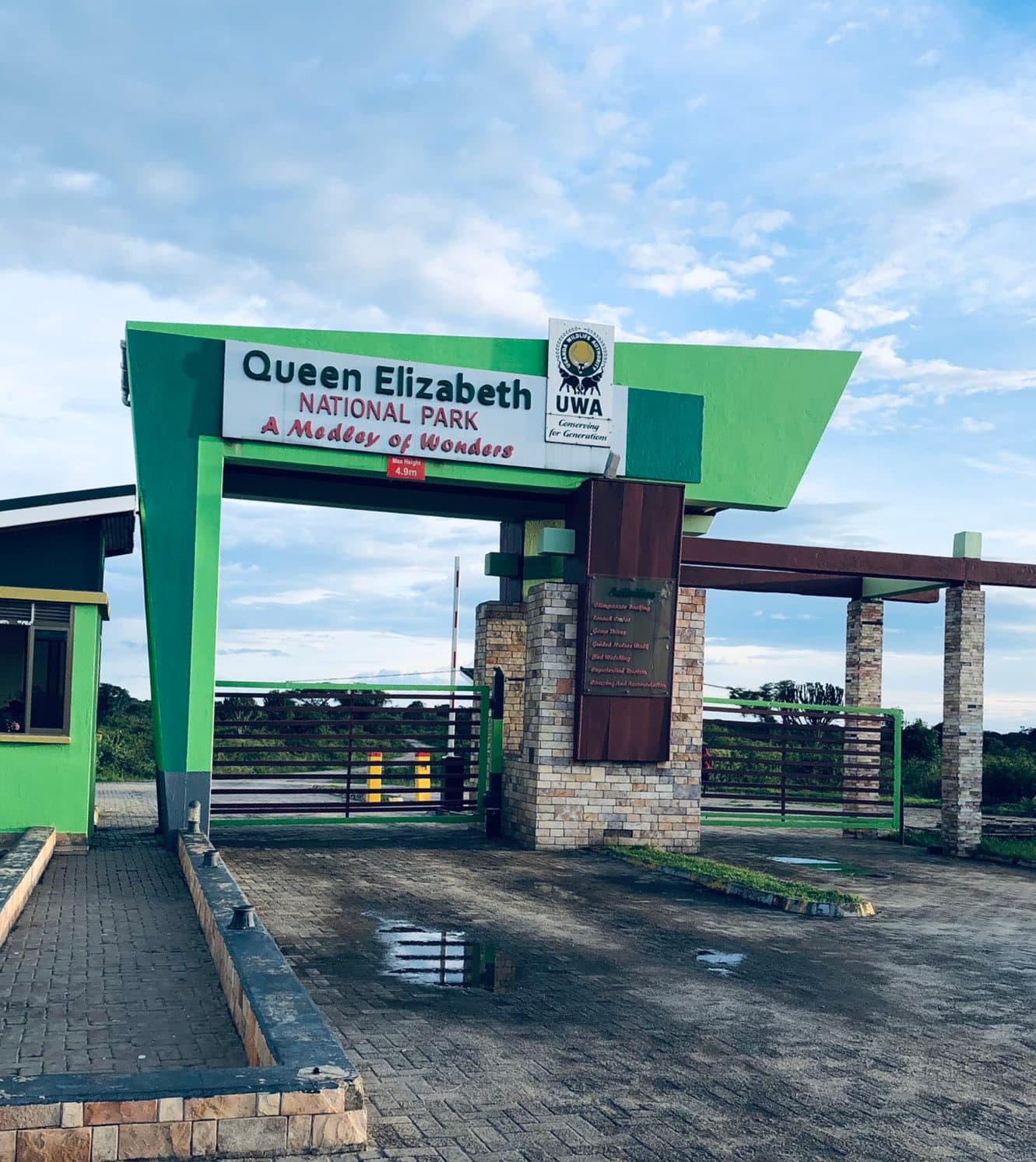 3-Day Queen Elizabeth National Park & Chimpanzee Tracking