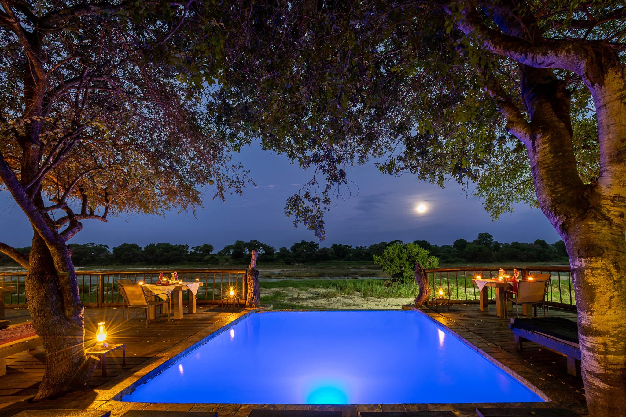 6-Day Kruger National Park - Victoria Falls Mid-Range Safari