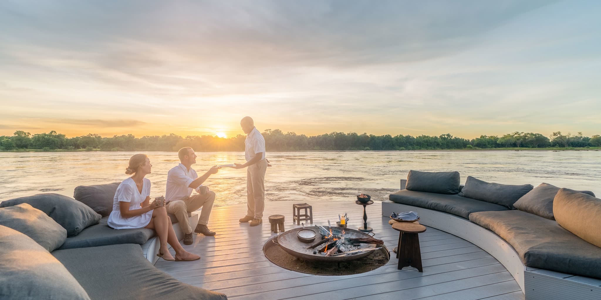 6-Day 6-Day South Luangwa Walking Safari & Chinzombo Luxury Experience