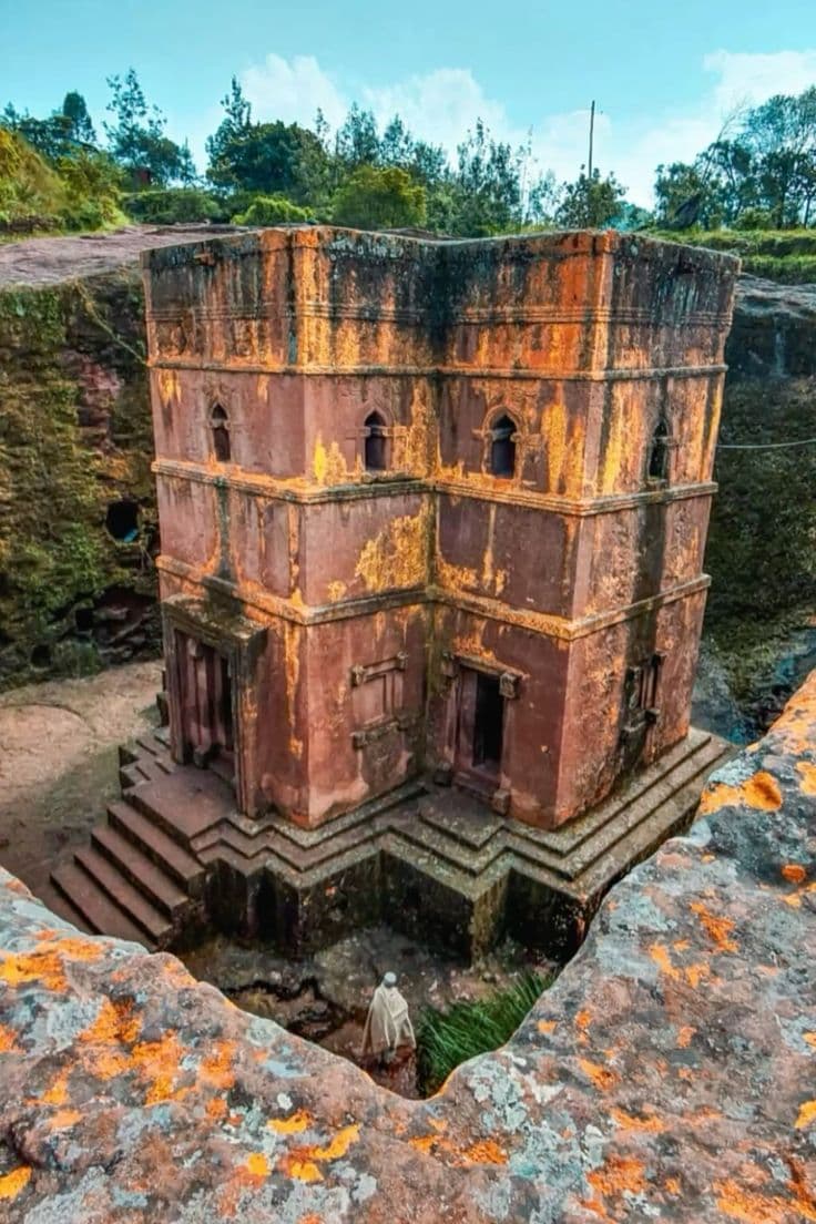 3-Day Wonders of Lalibela Churches & Yemrehehanna Kirsto